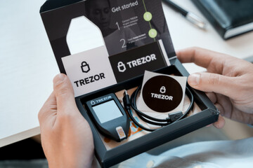 Trezor Model T